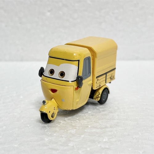Mattel cars 2 sal - cars,